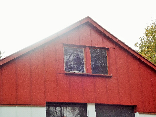 Fassadenbekleidung aus Farbaluminium
